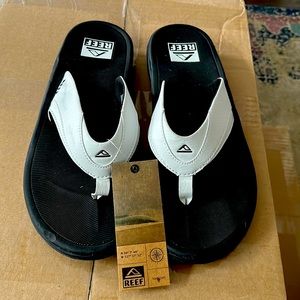 NWT Men’s Reef Sandals Size 12, Cushioned Foot Bed